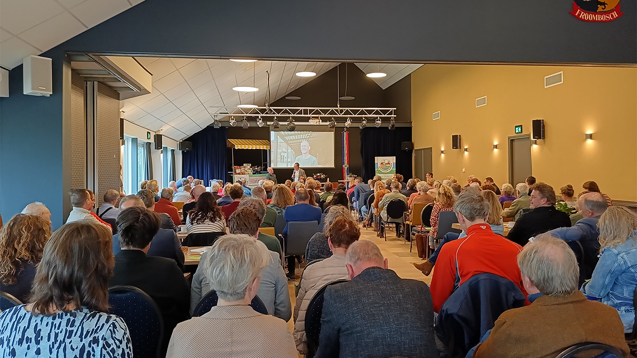 Drukke Groninger Dorpen Dag in Froombosch