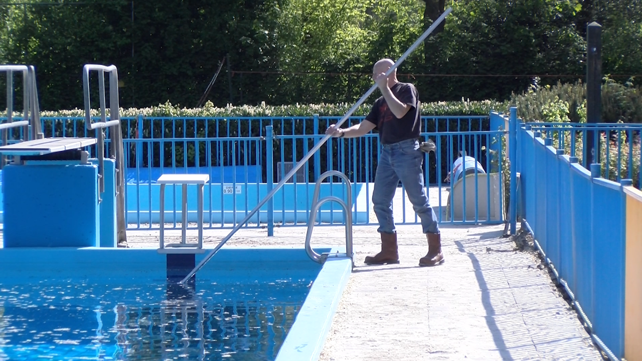 Heropening zwembad de Kolck na verbouwing