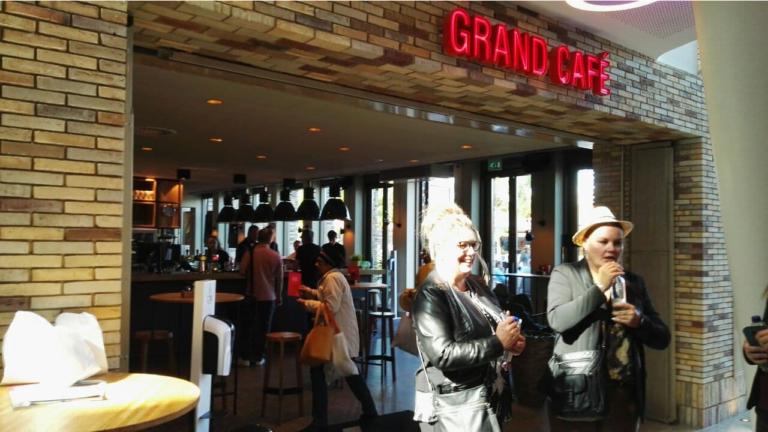 Grand Cafe Huis van Cultuur kielzog TV