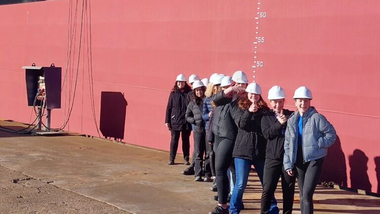 Bodewes Hoogezand rondleiding Leerlingen TV