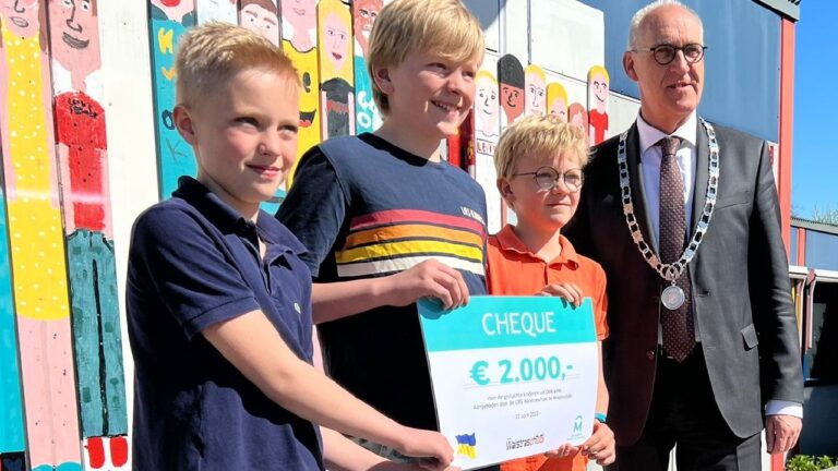 geld ophalen oekraine TV