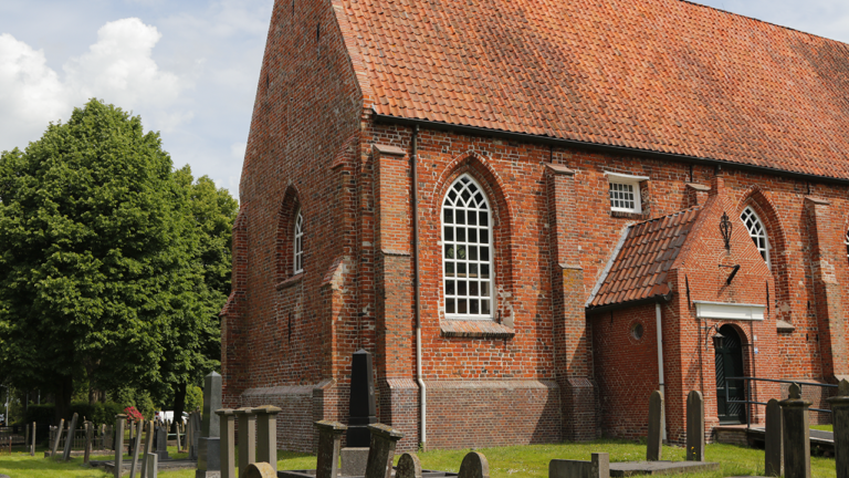 monument kerk Meeden