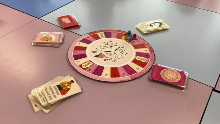 Menstruatieproject Bloedserieus Midden-Groningen