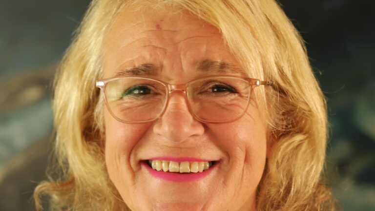 majoleine niewenhuiijsen TV