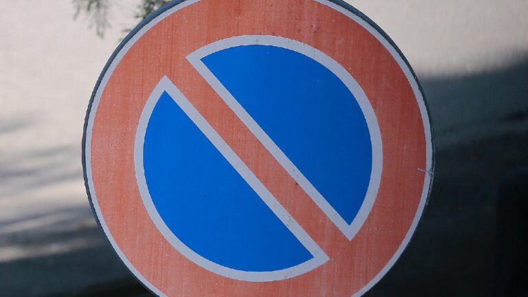 parkeer verbod beide zijden TV