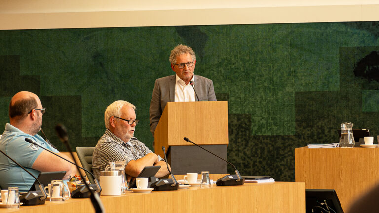 P1029172 Ploeger krop (1280 720)