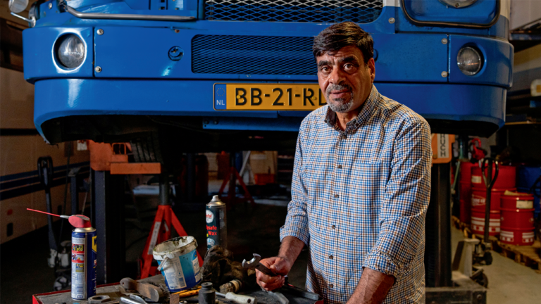 Vrijwilligerswerk poster