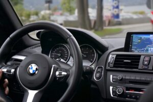 BMW auto