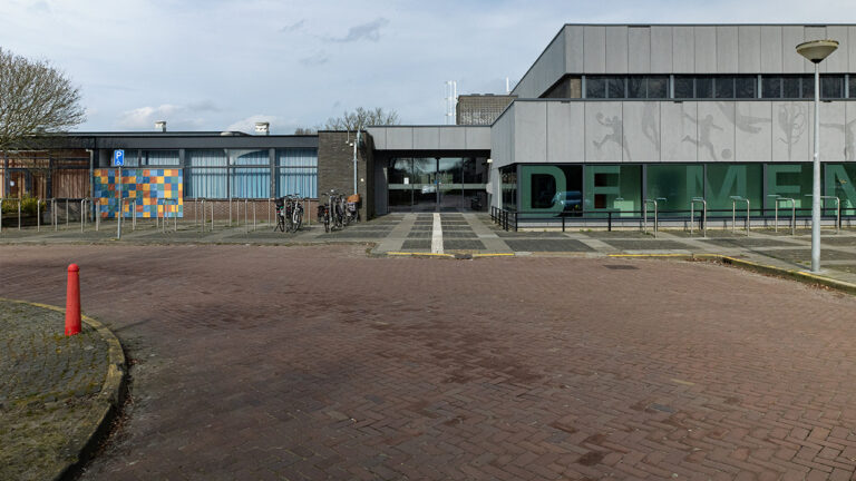 De Menterne Muntendam Hoofdingang (maart 2024) (1280 720)