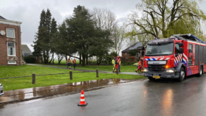 Brandweer in Tjuchem gaslek 2