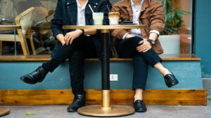 couple-6112296_1280 (1)