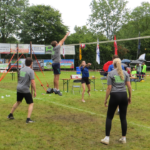 Hellum klaar voor volleybal en feest