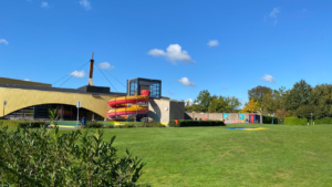 Buitenbad zwembad de Kalkwijk Hoogezand