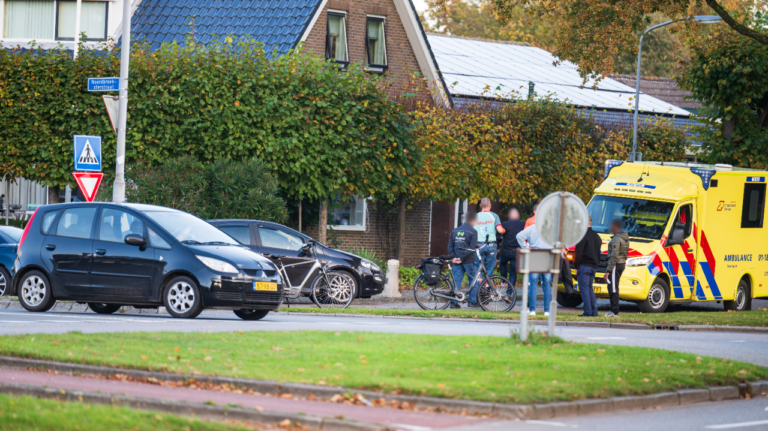 Fietser gewond na aanrijding met auto in Sappemeer
