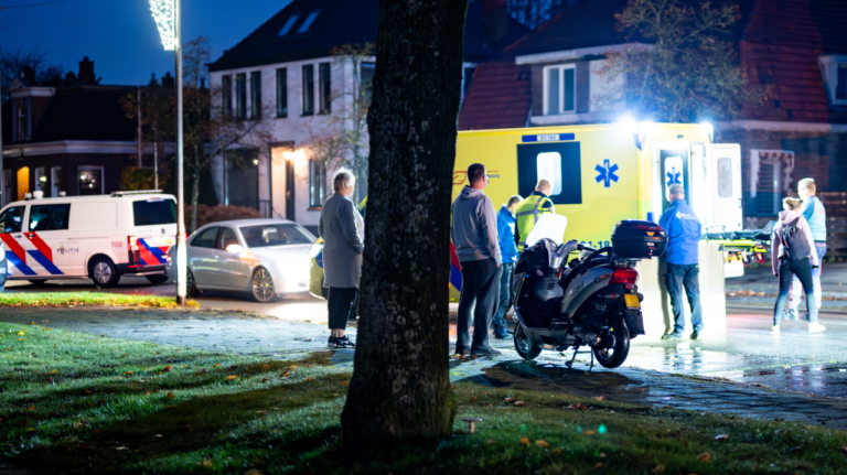 Scooterrijder gewond na ongeval op Meint Veningastraat in Hoogezand