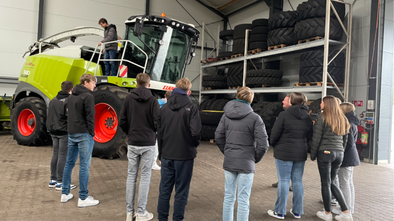 VMBO-leerlingen Rutgerkoplandschool op roadshow