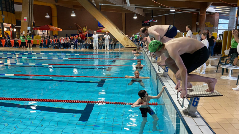 Zwemwedstrijden de Brug Hoogezand 2024