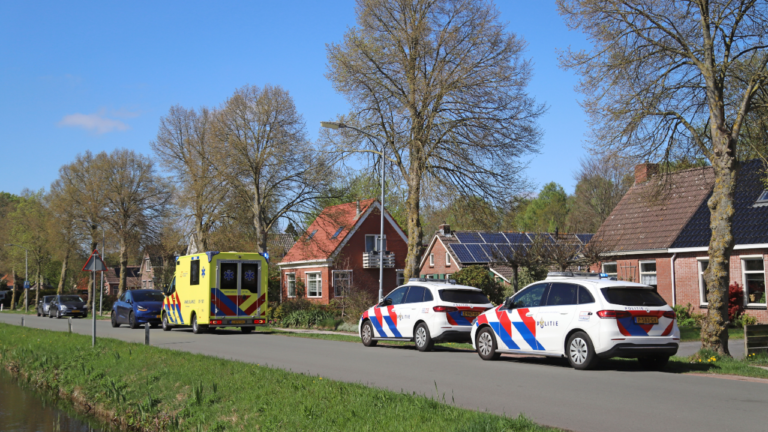 hulpdiensten rukken uit naar de Slochterdijk in Froombosch