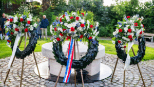 Dodenherdenking Joodsmonument station Hoogezand 2025.