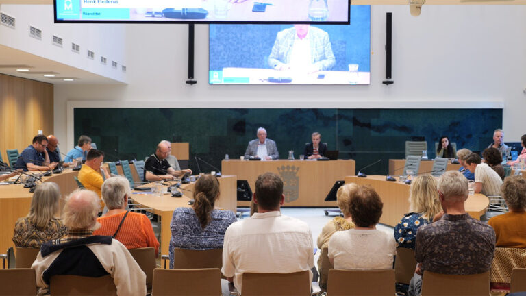 _Raadzaal - Inspreekavond Toekomstvisie Harkstede (dinsdag 17 juni 2025)