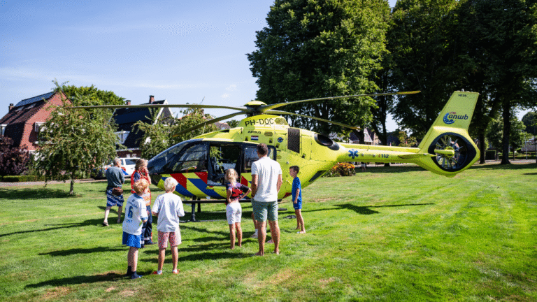 helicopter bok Ongeluk ballorig Hoogezand