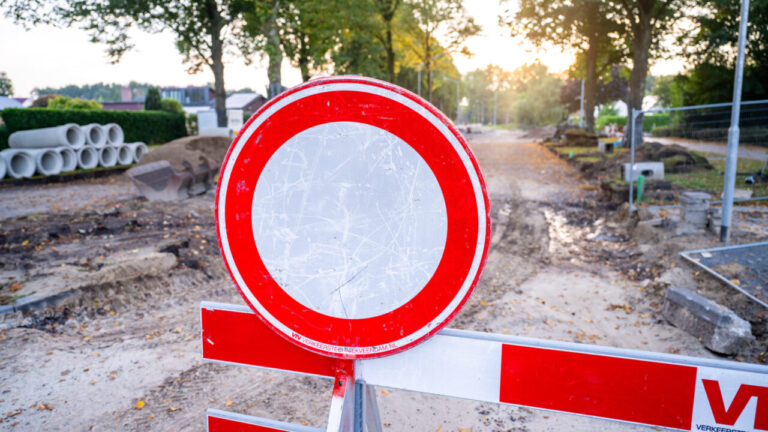 De nieuwe situatie op de kruising van de Gorechtlaan met de Troelstralaan in Hoogezand