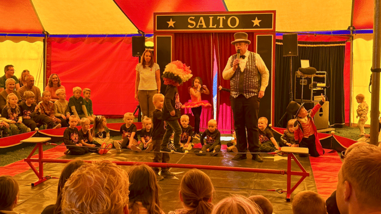 Circusmagie op KC Siddeburen