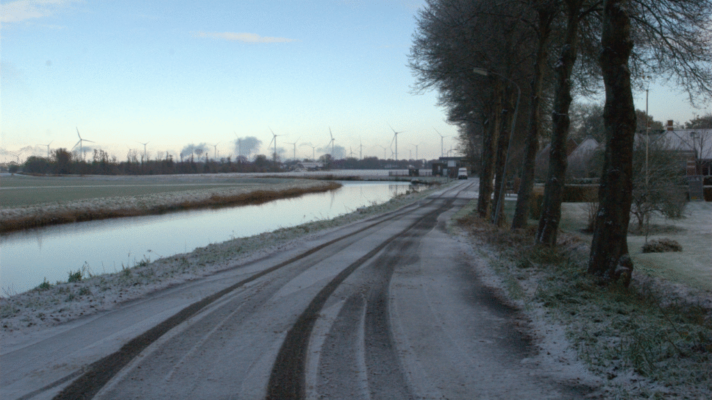 Sneeuw in Tjuchem