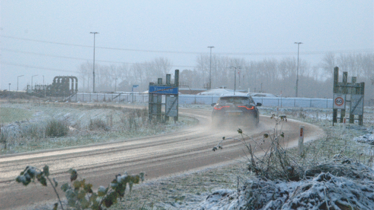 Sneeuw in Tjuchem
