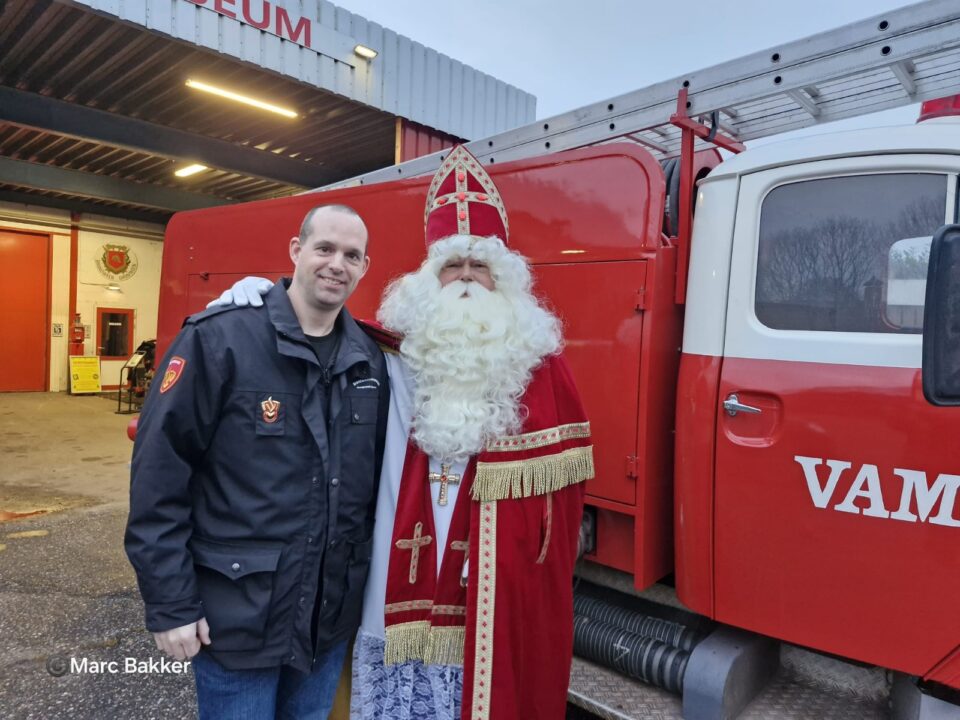 Brandweermuseum helpt Sint op tijd naar school