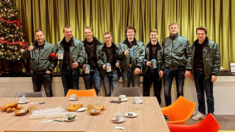 Hellum luidt nieuw jaar in met Kloksmeren