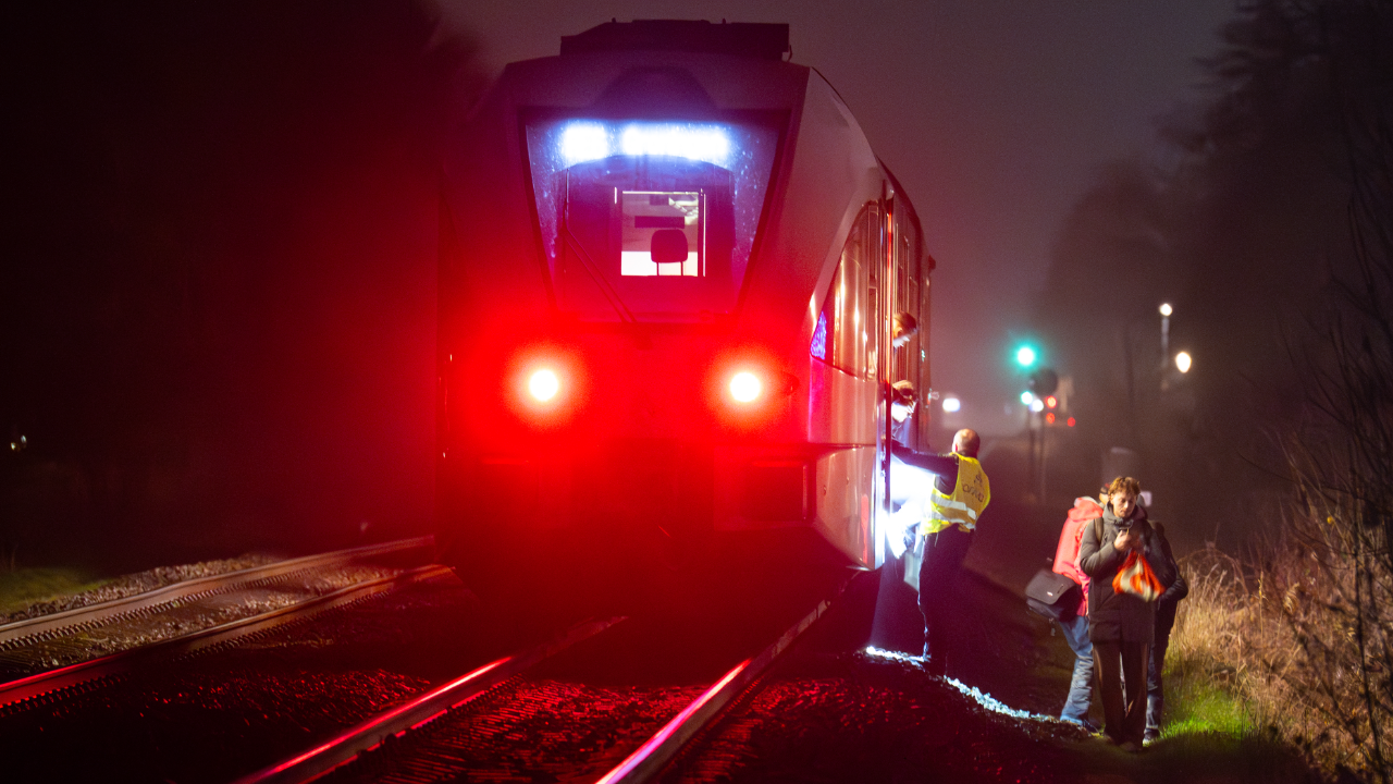 aanrijding op spoor bij Hoogezand door fiets