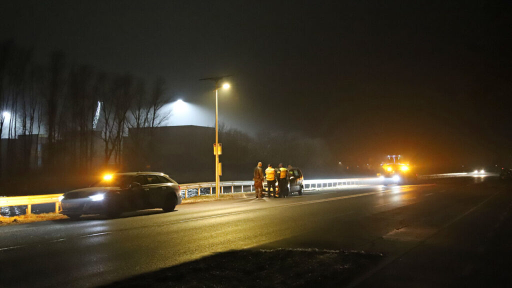 Eenzijdig ongeval op de Rijksweg West in Westerbroek