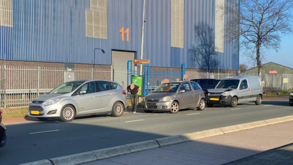 Kettingbotsing Industrieweg Hoogezand