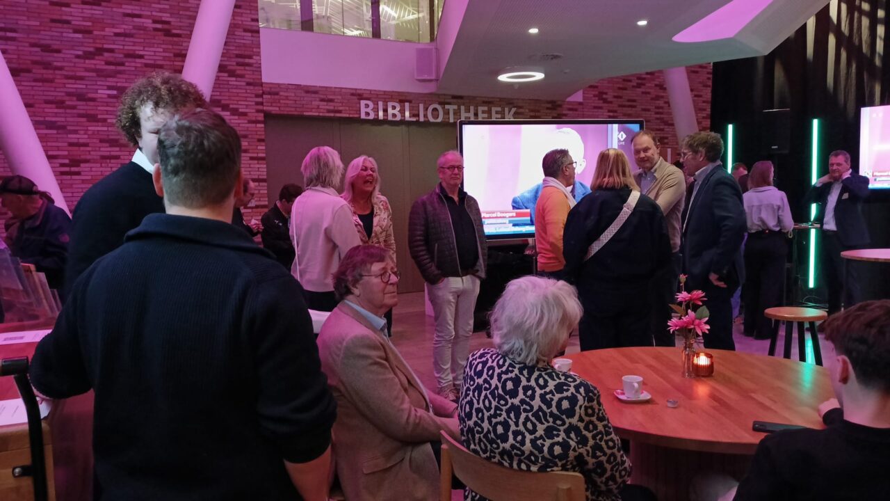 Opening verkiezingsavond gemeenteraadsverkiezing mrt 26