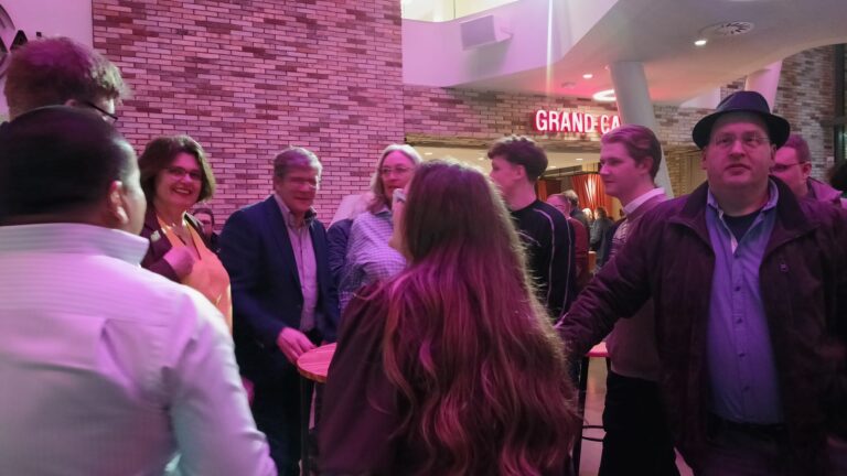 Fractie Forum voor Democratie tijdens verkiezingsavond