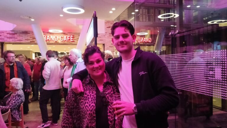 Verkiezingsavond gemeenteraadsverkiezing mrt 26. Fractie DURF Marja Koster