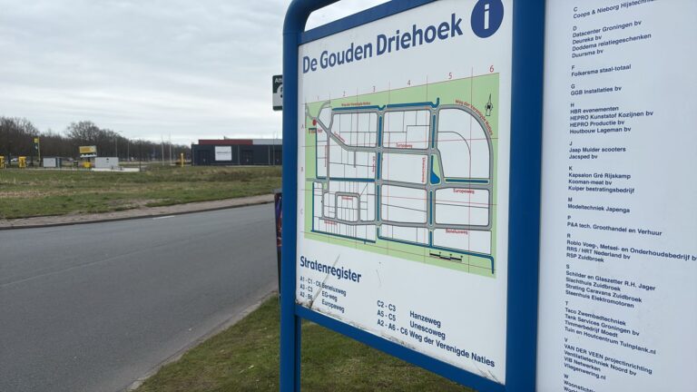 Bedrijventerrein Gouden driehoek, bord