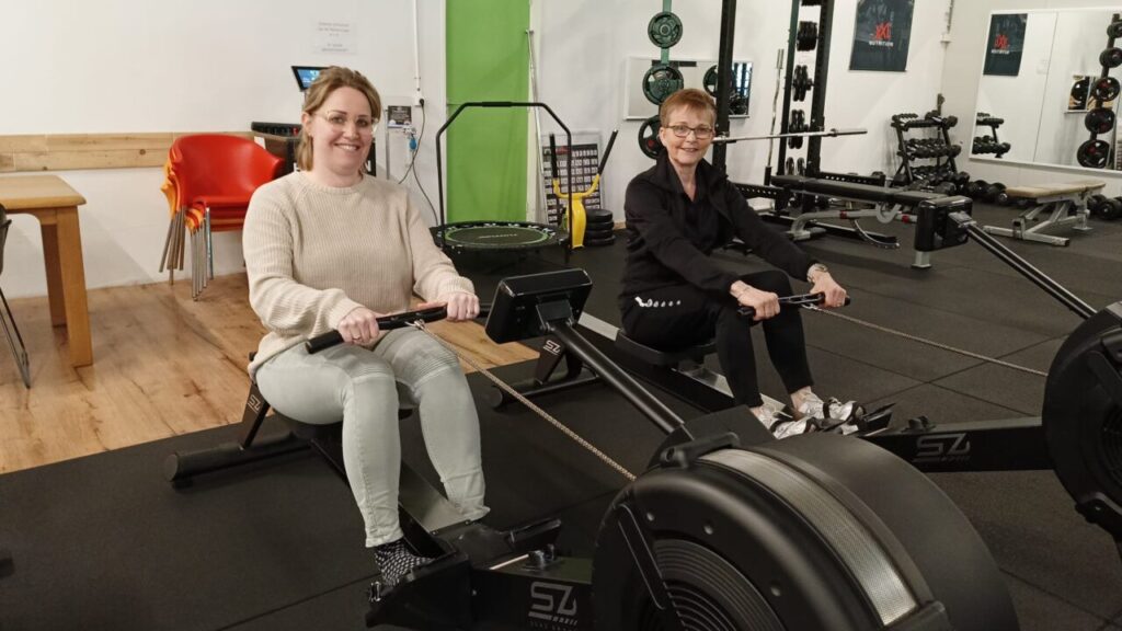 Afina Scheper en Alie Sloeserwij