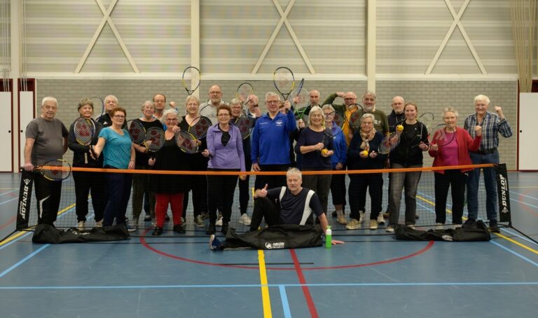 groepsfoto met rackets