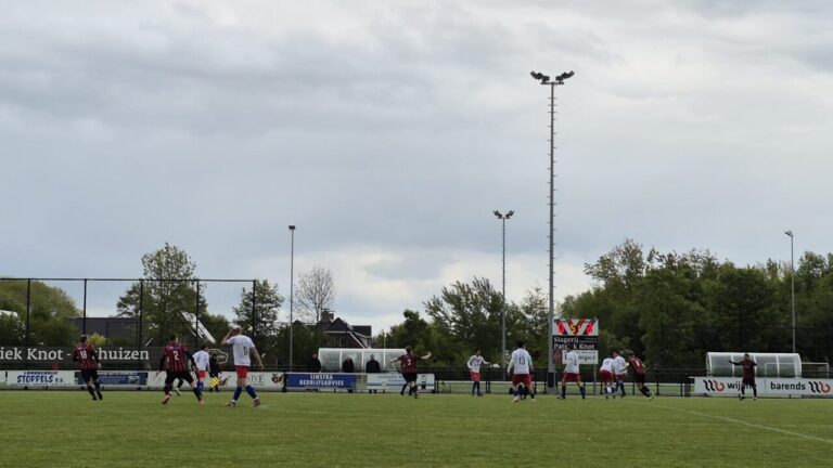 VV Hoogezand 1 veilig na winst op Corenos