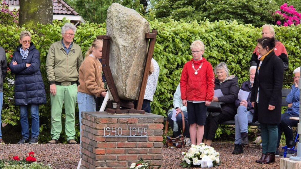 Meer dan 300 mensen bij herdenking Harkstede