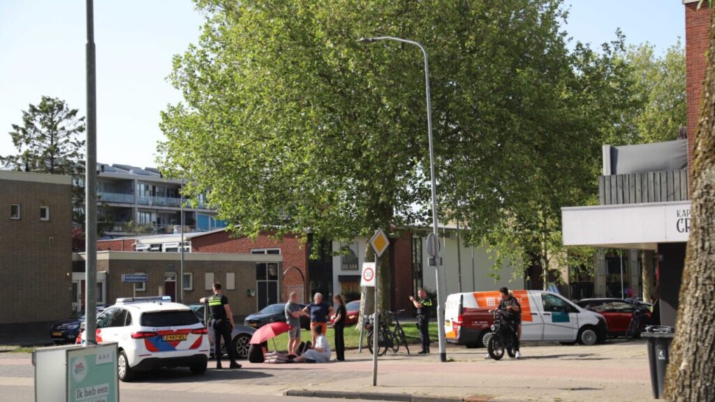 Fietser gewond bij ongeluk op kruising Hoofdstraat / Rembrandtlaan Hoogezand