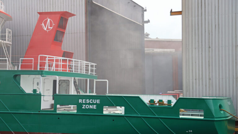 Brand in afzuiginstallatie Scheepswerf Pattje in Waterhuizen