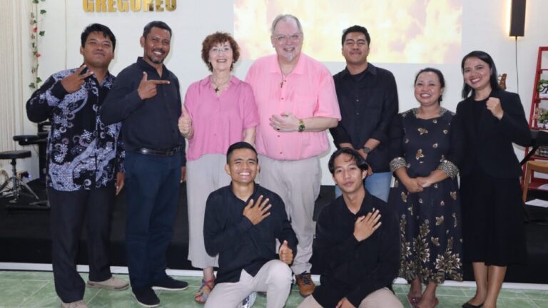 Klaas en Nelly in Indonesie