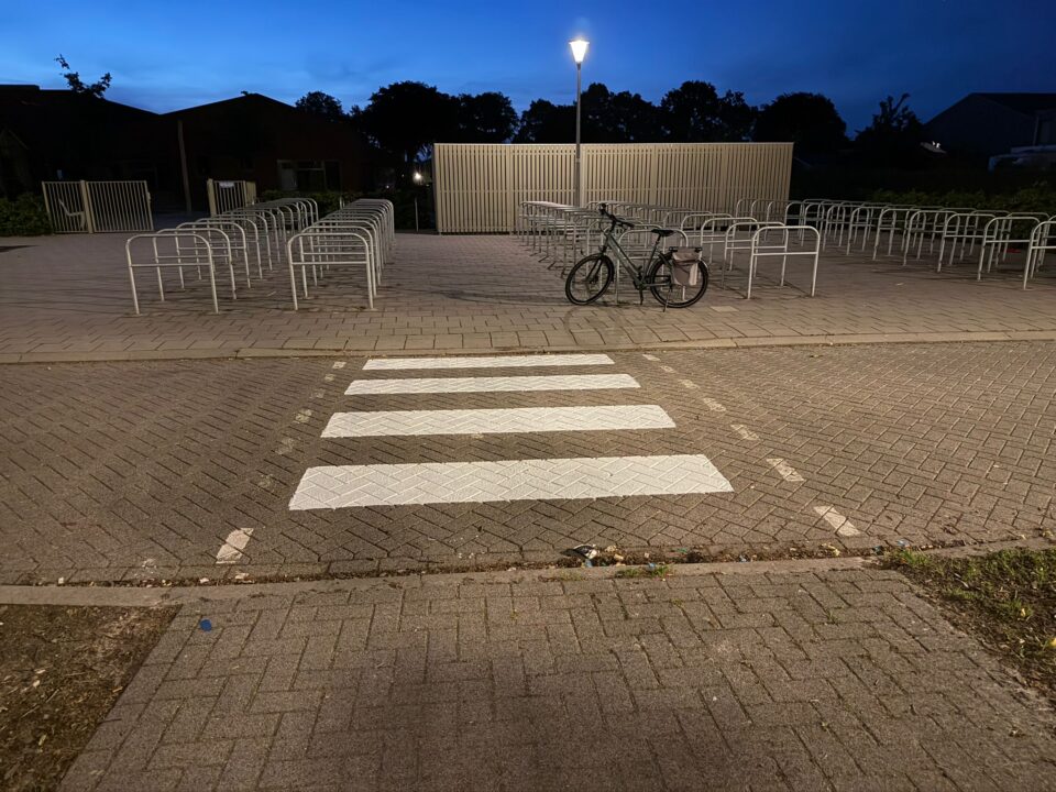 Zeebrapad bij Kindcentrum Siddeburen, door ouders geplaatst