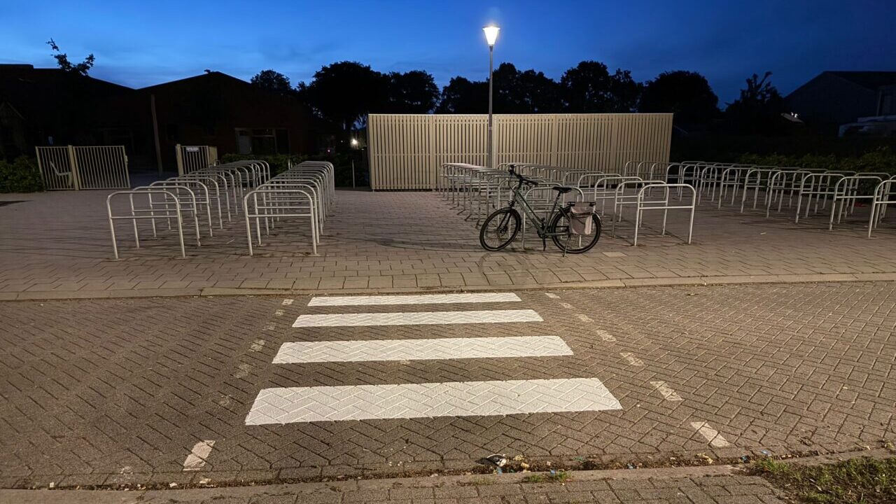 Zeebrapad bij Kindcentrum Siddeburen, door ouders geplaatst