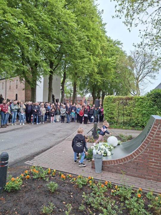 Dodenherdenking Hellum 2026