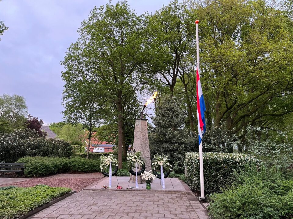 Jaarlijkse Dodenherdenking Slochteren