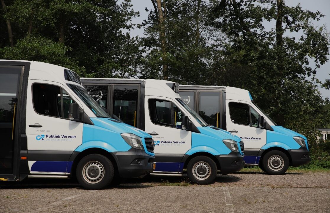 3 bussen Stadsvervoer HS